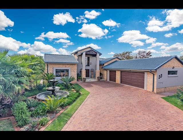 4 BEDROOM HOUSE FOR SALE IN MIDSTREAM ESTATE